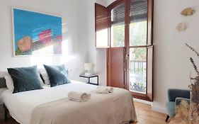 Homeyseville-Luxury Apartment Arenal 6 Pax, Parking Optional